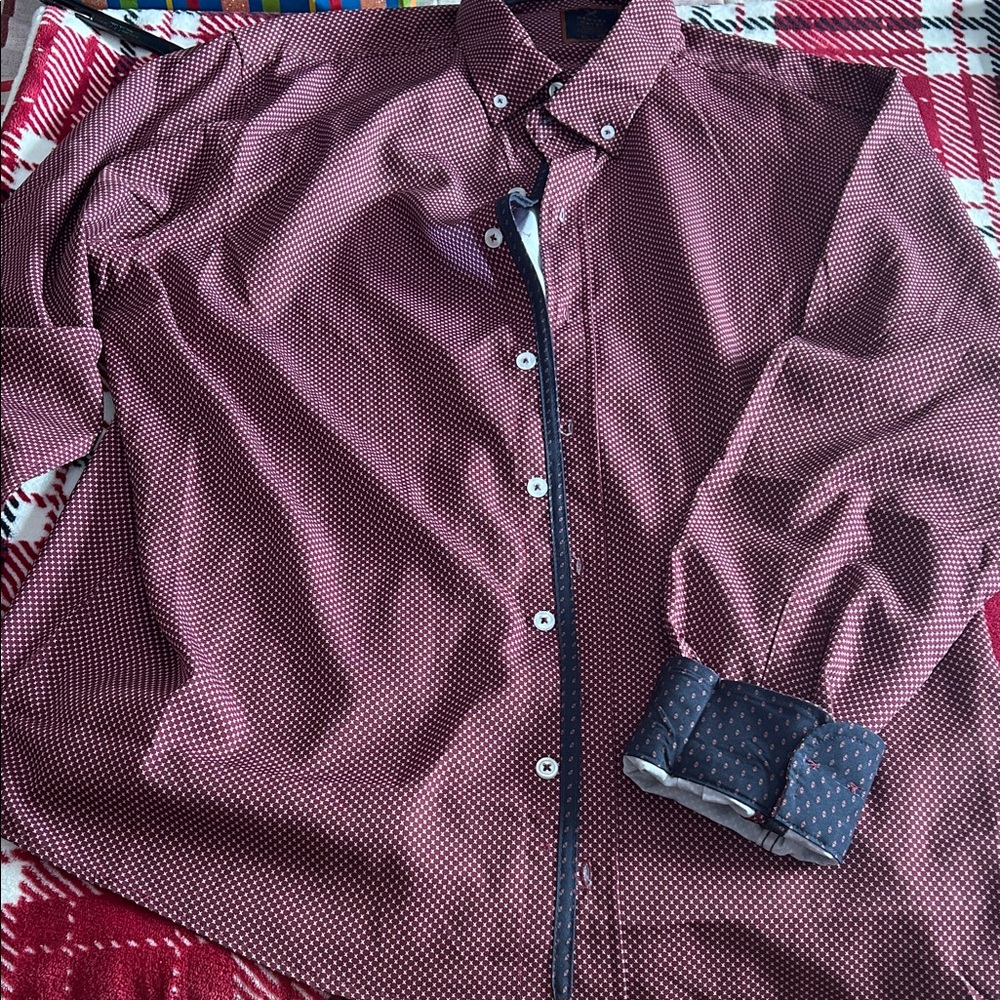 Denver Hayes Maroon Patterned Button Down Shirt